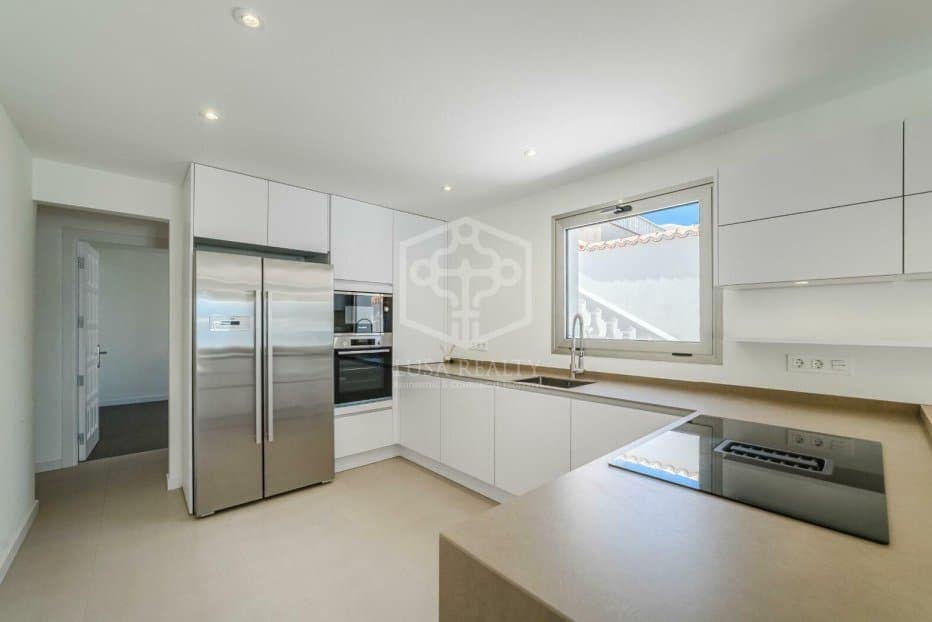 7 soveværelse Villa til salg i Santiago del Teide - € 4.998.000 (Ref: 9200002)