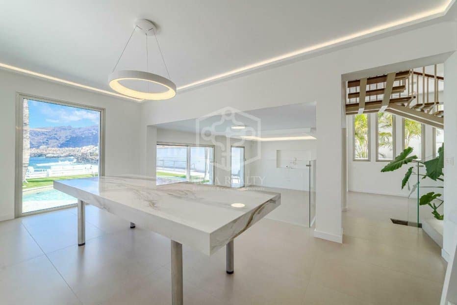 7 soveværelse Villa til salg i Santiago del Teide - € 4.998.000 (Ref: 9200002)