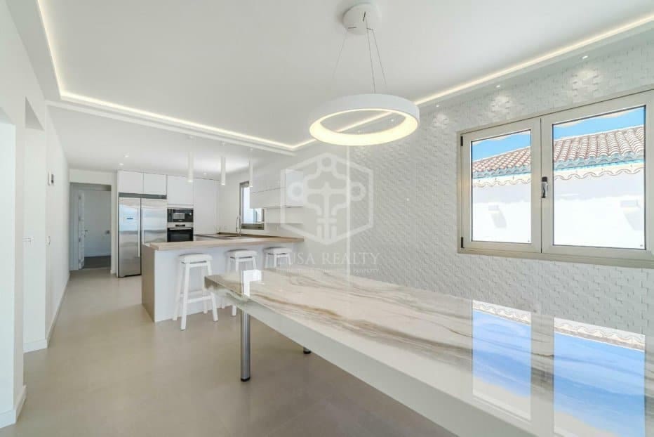 7 soveværelse Villa til salg i Santiago del Teide - € 4.998.000 (Ref: 9200002)