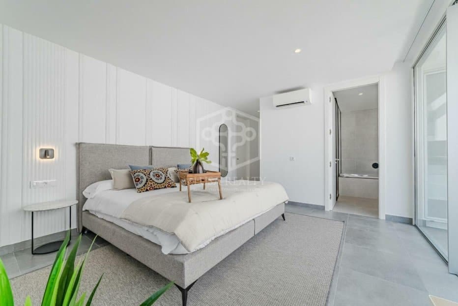 3 soveværelse Villa til salg i Adeje - € 1.680.000 (Ref: 9200004)