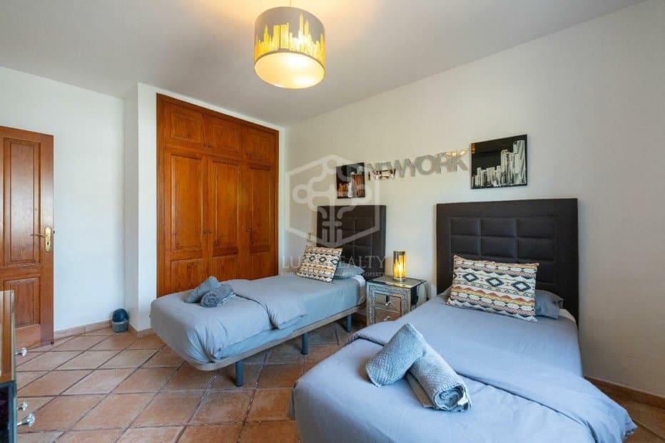 8 soverom Villa til salgs i San Miguel de Abona - € 1 800 000 (Ref: 9200005)