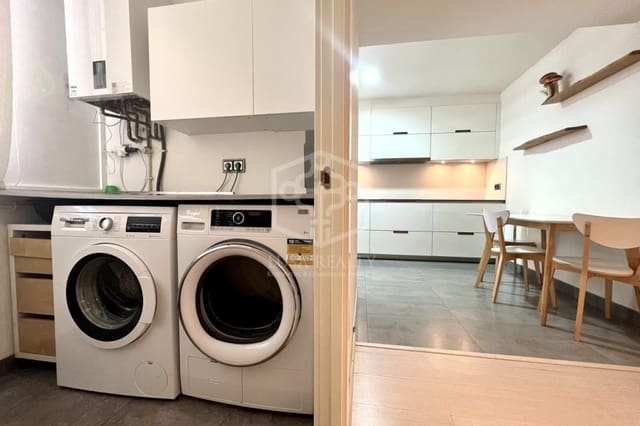 3 bedroom Apartment for rent in Gavà with garage - € 3,600 (Ref: 9205721)