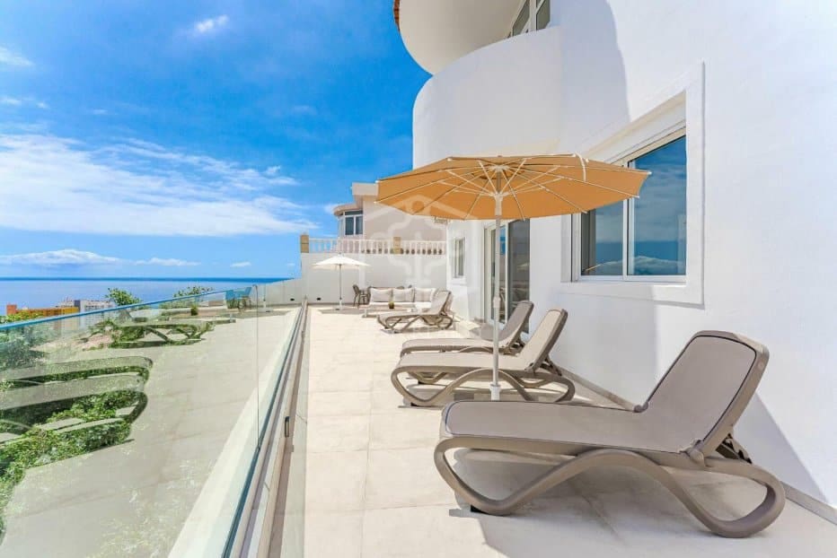 5 soveværelse Villa til salg i Adeje - € 1.789.000 (Ref: 9211395)