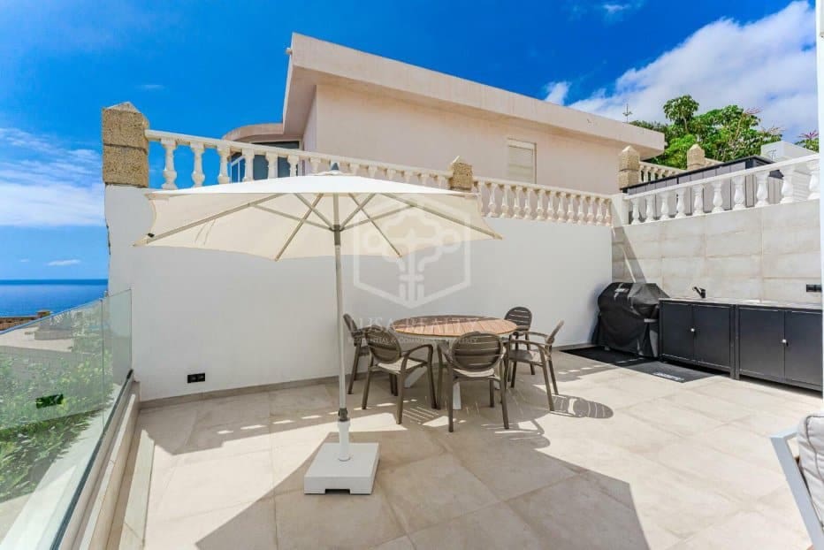 5 soveværelse Villa til salg i Adeje - € 1.789.000 (Ref: 9211395)