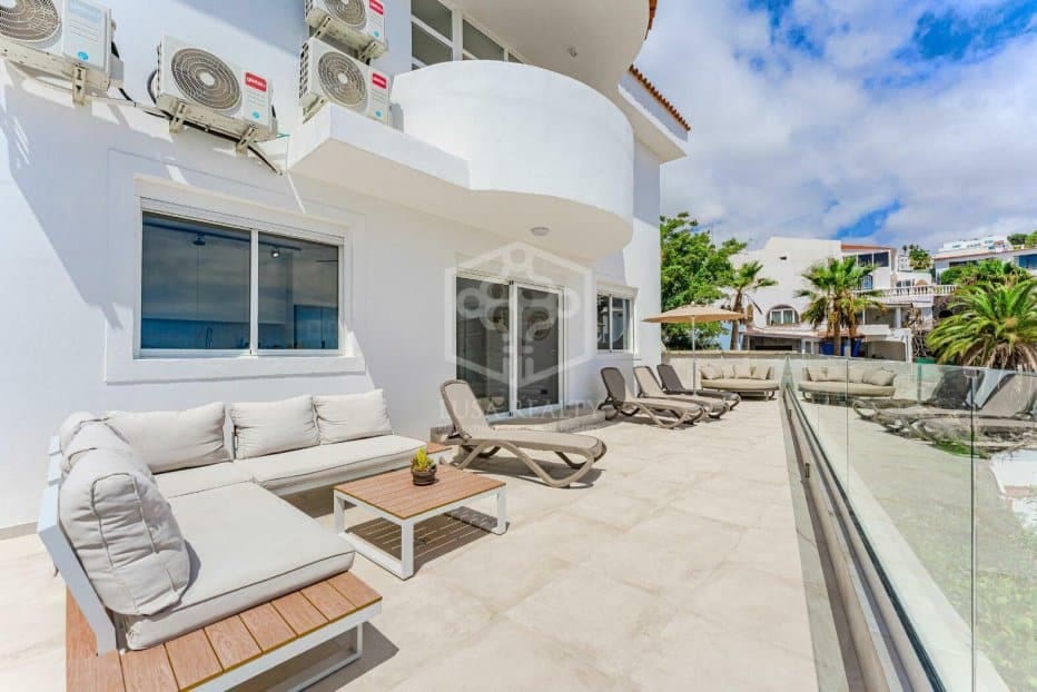 5 soveværelse Villa til salg i Adeje - € 1.789.000 (Ref: 9211395)