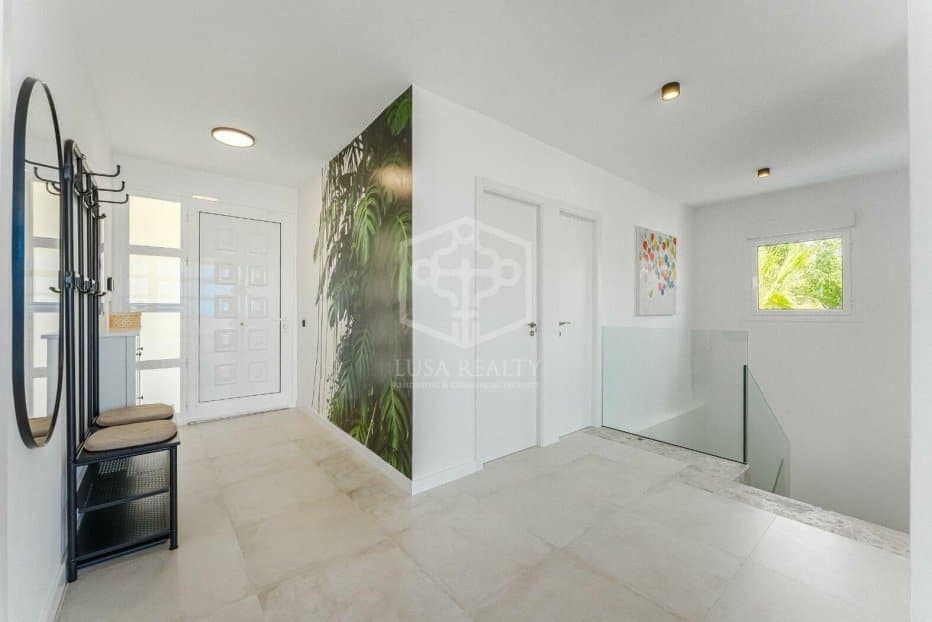 5 soveværelse Villa til salg i Adeje - € 1.789.000 (Ref: 9211395)