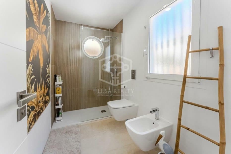 3 Zimmer Villa zu verkaufen in Adeje - 1.350.000 € (Ref: 9211396)