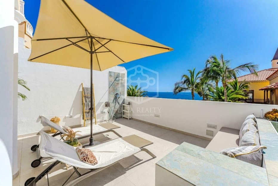 3 Zimmer Villa zu verkaufen in Adeje - 1.350.000 € (Ref: 9211396)