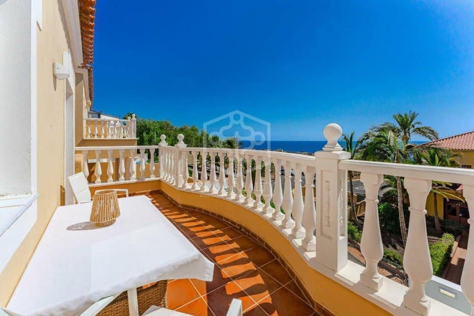 3 Zimmer Villa zu verkaufen in Adeje - 1.350.000 € (Ref: 9211396)