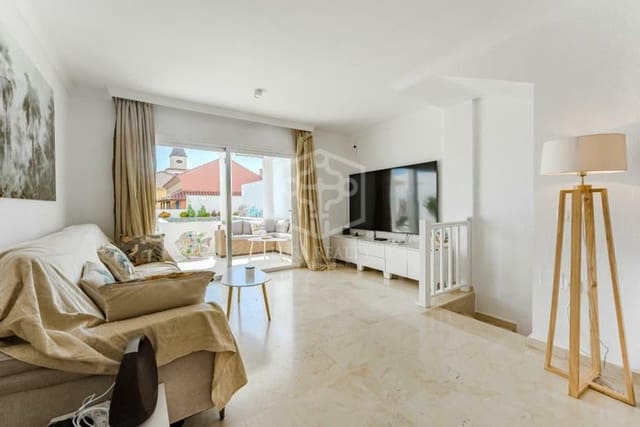 3 bedroom Villa for sale in Callao Salvaje - Playa Paraíso, Adeje - € 1,350,000 (Ref: 9211396)
