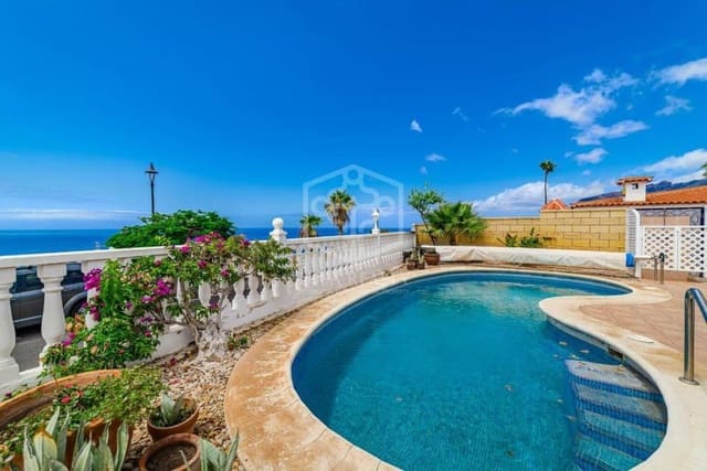 3 bedroom Villa for sale in Puerto Santiago, Santiago del Teide - € 995,000 (Ref: 9211397)