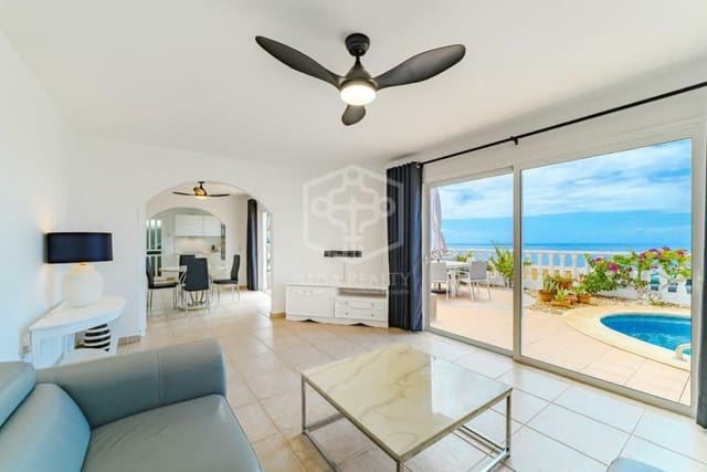 3 bedroom Villa for sale in Puerto Santiago, Santiago del Teide - € 995,000 (Ref: 9211397)