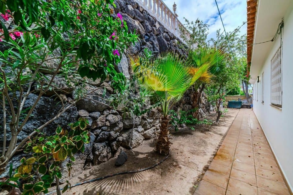 3 sovrum Villa till salu i Santiago del Teide - 995 000 € (Ref: 9211397)