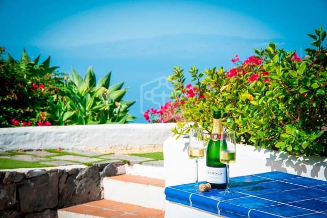 5 soverom Villa til salgs i San Cristóbal de La Laguna - € 1 175 000 (Ref: 9211398)