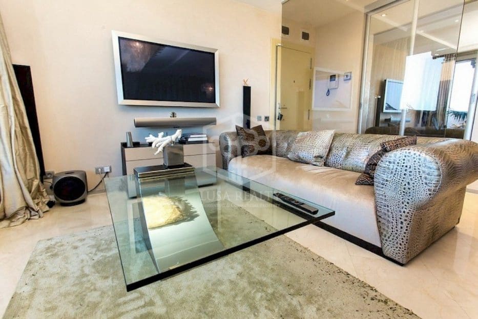 3 quarto Penthouse para venda em Gava com piscina - 1 450 000 € (Ref: 9219250)