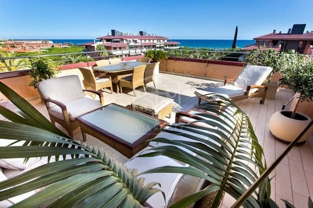 3 quarto Penthouse para venda em Gavà com piscina - 1 450 000 € (Ref: 9219250)