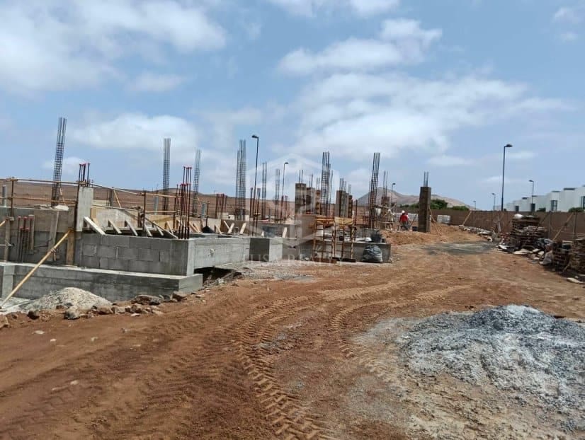 4 slaapkamer Huis te koop in La Oliva - € 753.000 (Ref: 9231797)