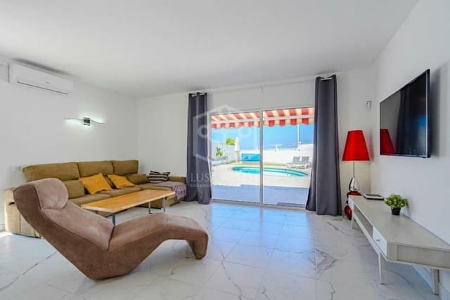 3 quarto Moradia para venda em Callao Salvaje - Playa Paraíso, Adeje - 730 000 € (Ref: 9231798)