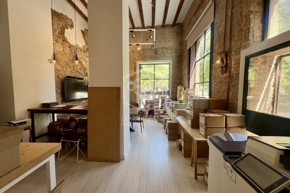 Erhverv til leje i Barcelona by - € 4.500 (Ref: 9238803)