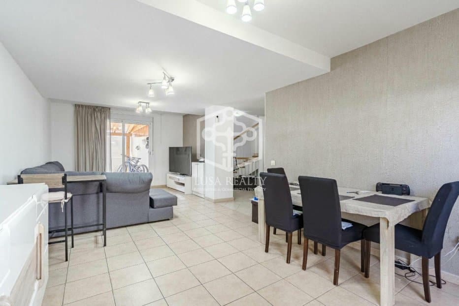 3 chambre Maison de Ville à vendre à Adeje - 790 000 € (Ref: 9263557)