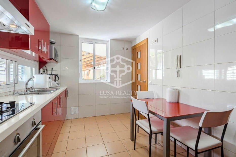 3 chambre Maison de Ville à vendre à Adeje - 790 000 € (Ref: 9263557)