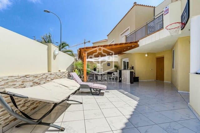 3 slaapkamer Huis te koop in Playa de Fañabé Alto, Adeje - € 790.000 (Ref: 9263557)