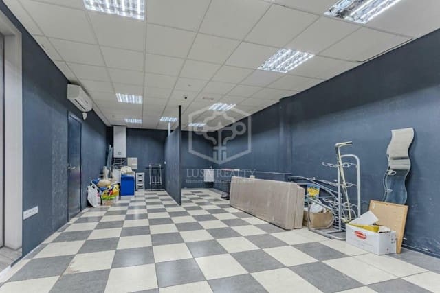 Local Commercial à vendre à Playa de las Americas, Arona - 998 000 € (Ref: 9267772)