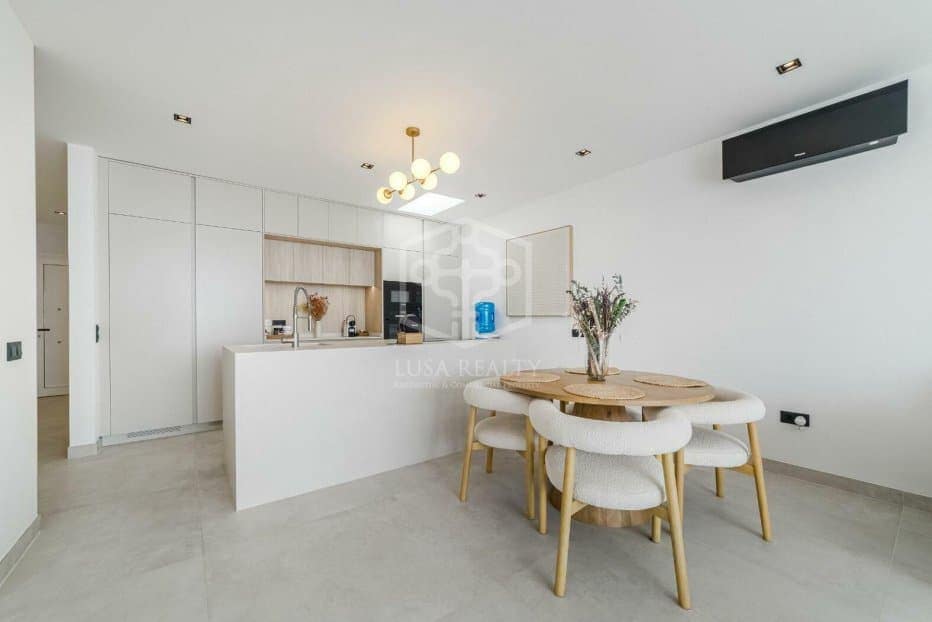 3 soveværelse Villa til salg i Adeje - € 890.000 (Ref: 9307105)