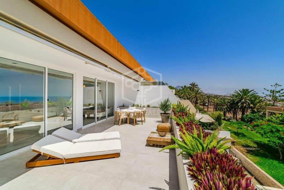 3 soveværelse Villa til salg i Adeje - € 890.000 (Ref: 9307105)