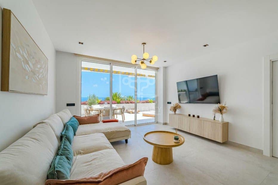 3 soveværelse Villa til salg i Adeje - € 890.000 (Ref: 9307105)