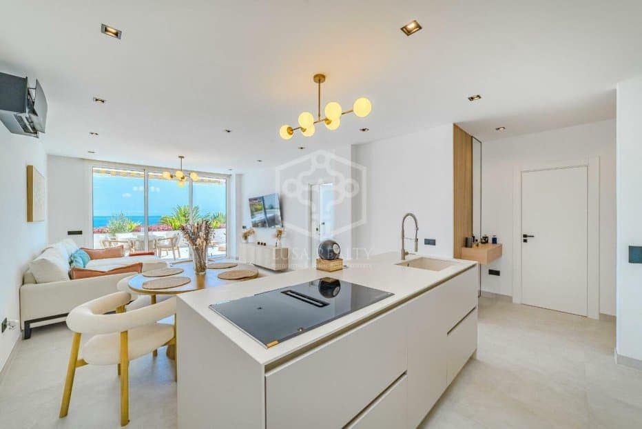 3 soveværelse Villa til salg i Adeje - € 890.000 (Ref: 9307105)