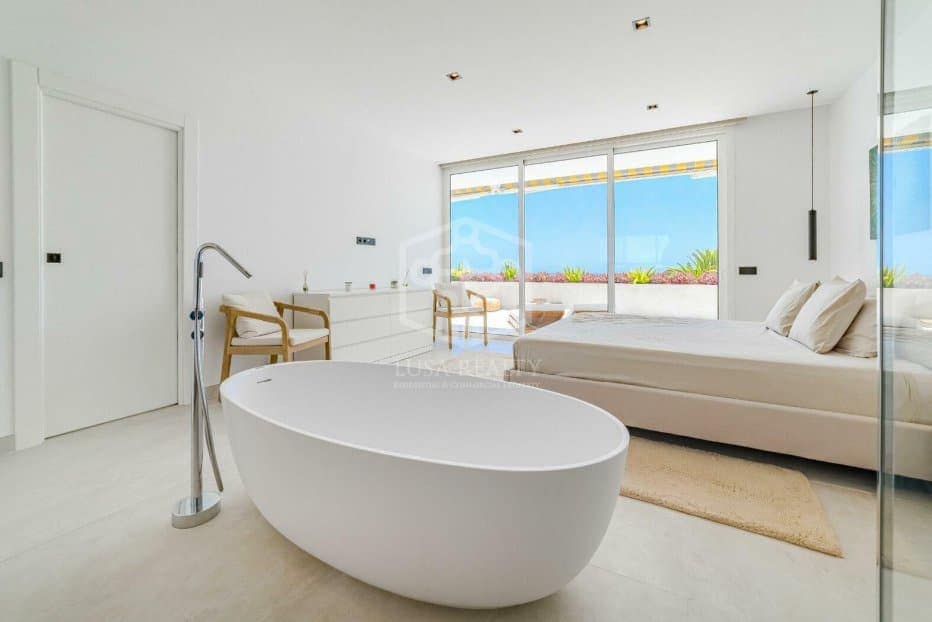 3 soveværelse Villa til salg i Adeje - € 890.000 (Ref: 9307105)