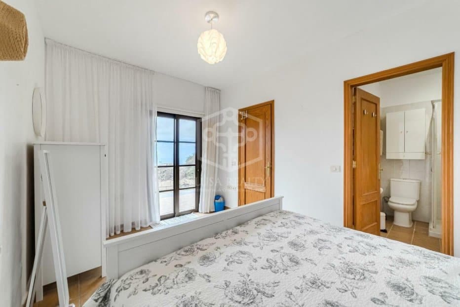 4 soveværelse Villa til salg i Guia de Isora - € 849.000 (Ref: 9307106)