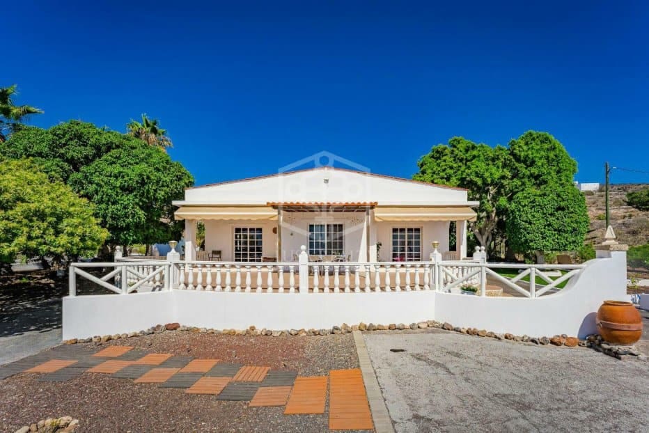 5 camera da letto Villa in vendita in Guia de Isora - 977.000 € (Rif: 9325431)