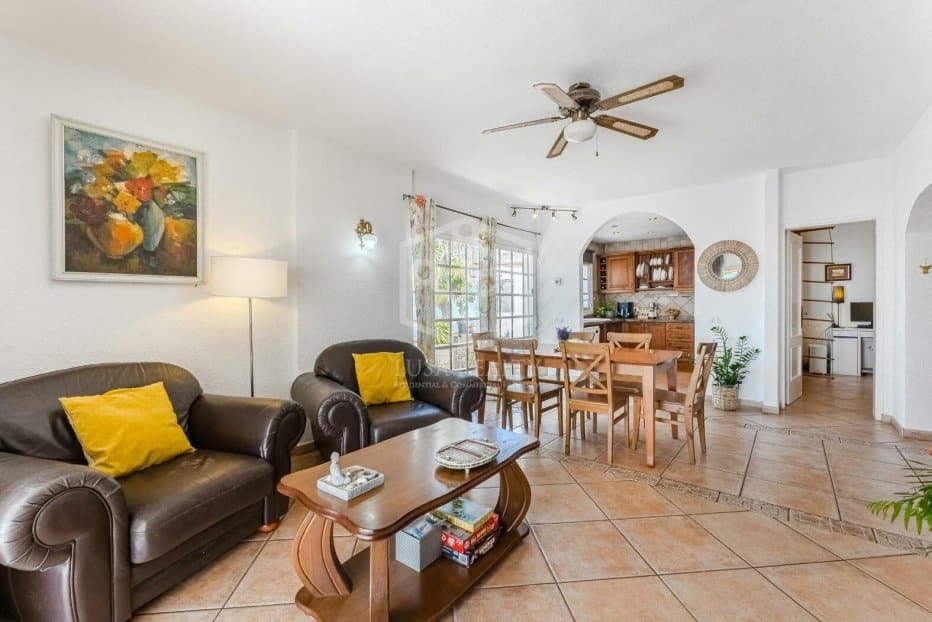 5 camera da letto Villa in vendita in Guia de Isora - 977.000 € (Rif: 9325431)