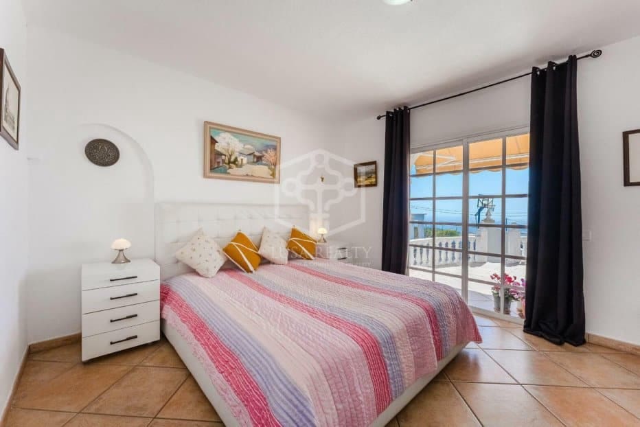 5 camera da letto Villa in vendita in Guia de Isora - 977.000 € (Rif: 9325431)