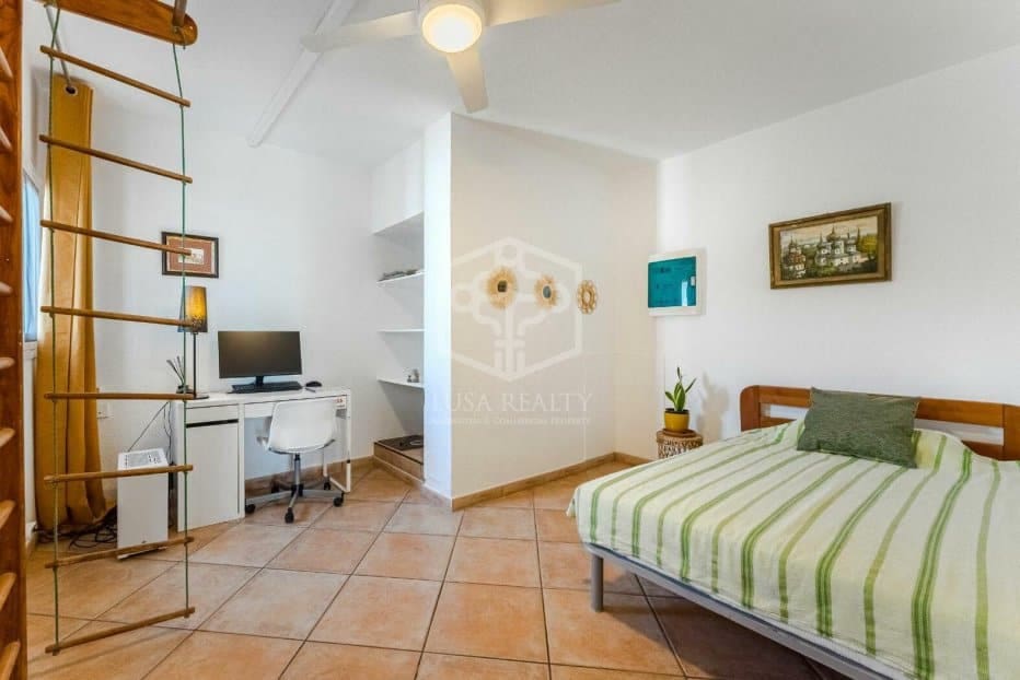 5 camera da letto Villa in vendita in Guia de Isora - 977.000 € (Rif: 9325431)