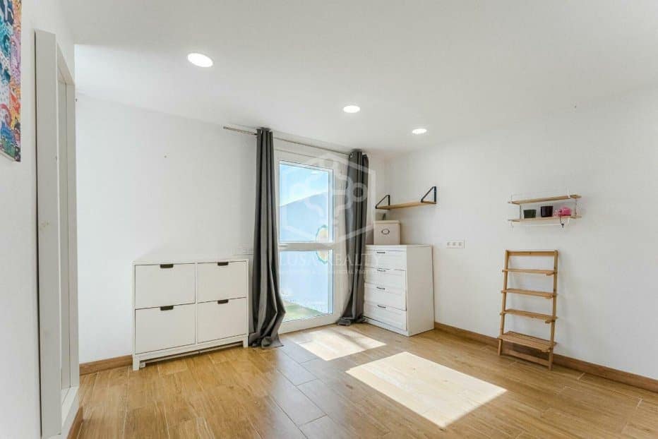 5 camera da letto Villa in vendita in Guia de Isora - 977.000 € (Rif: 9325431)