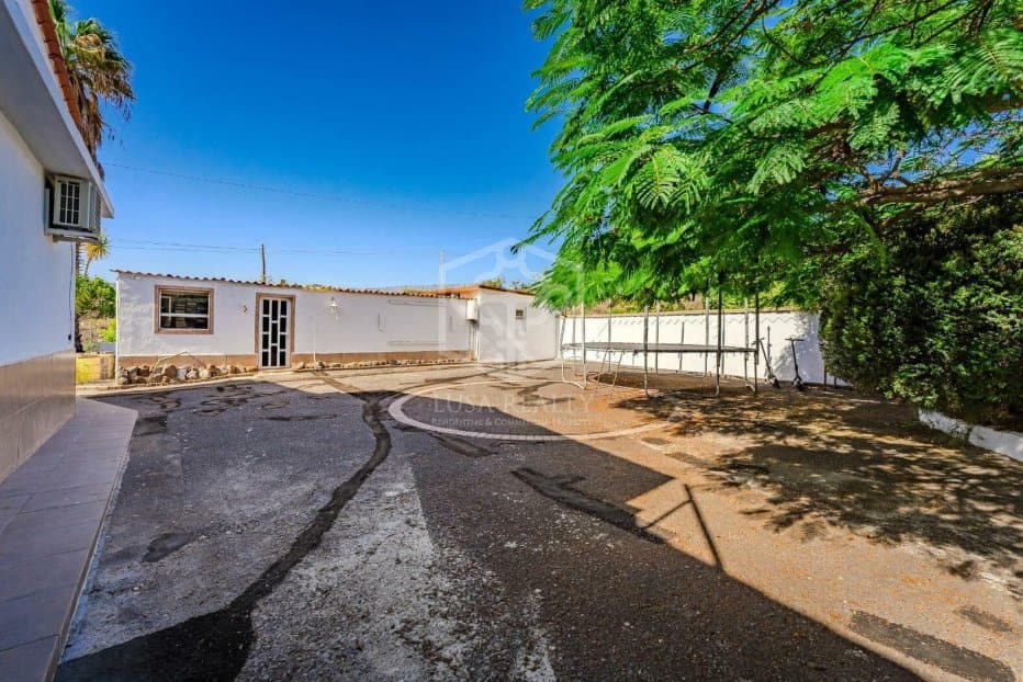 5 camera da letto Villa in vendita in Guia de Isora - 977.000 € (Rif: 9325431)