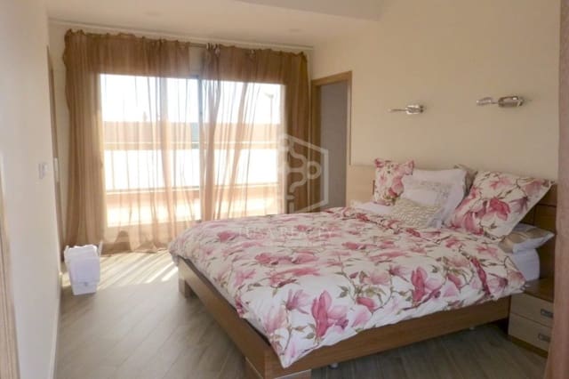 5 chambre Maison de Ville à vendre à Gavà avec garage - 1 490 000 € (Ref: 9352100)