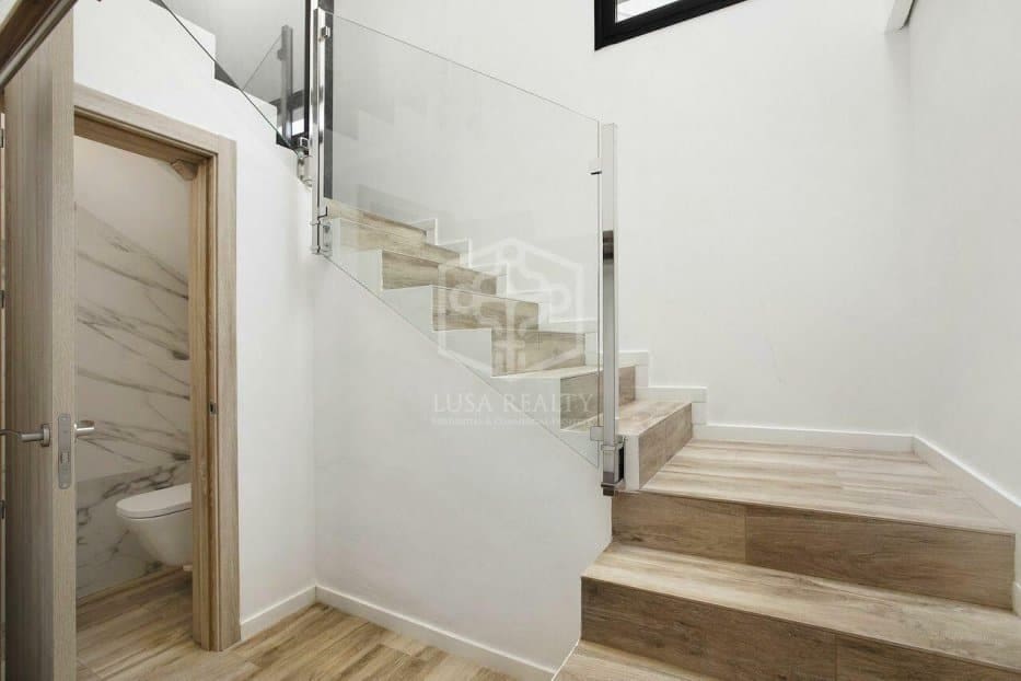 4 slaapkamer Villa te koop in Armenime - € 785.000 (Ref: 9372242)