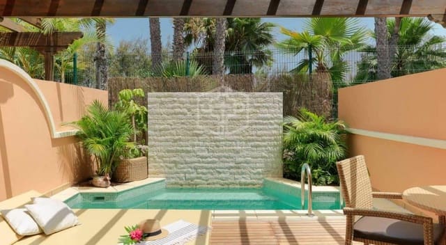 4 soverom Villa til salgs i Playa de las Americas, Arona - € 1 800 000 (Ref: 9394392)