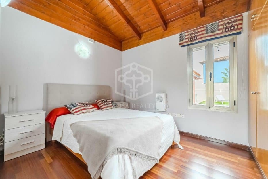 4 bedroom Villa for sale in Tacoronte - € 938,520 (Ref: 9394394)