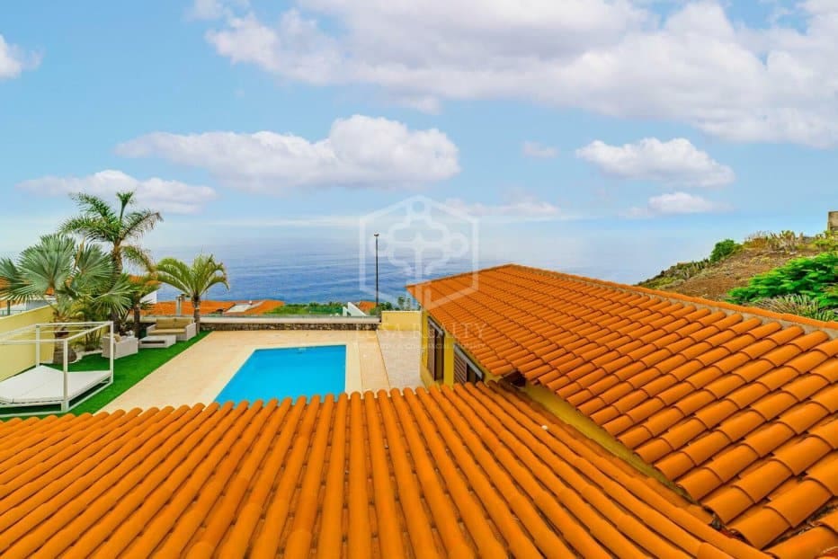 4 bedroom Villa for sale in Tacoronte - € 938,520 (Ref: 9394394)
