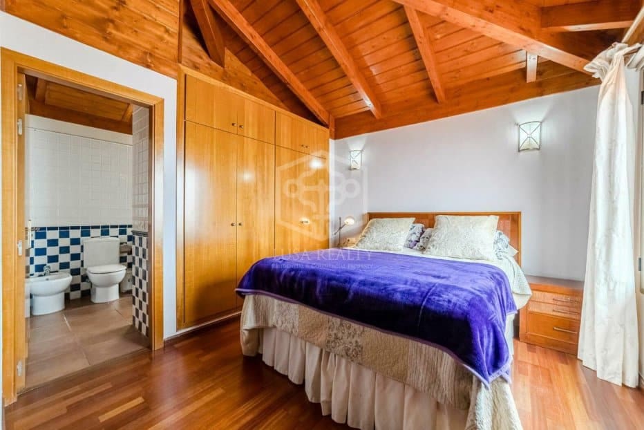 4 bedroom Villa for sale in Tacoronte - € 938,520 (Ref: 9394394)