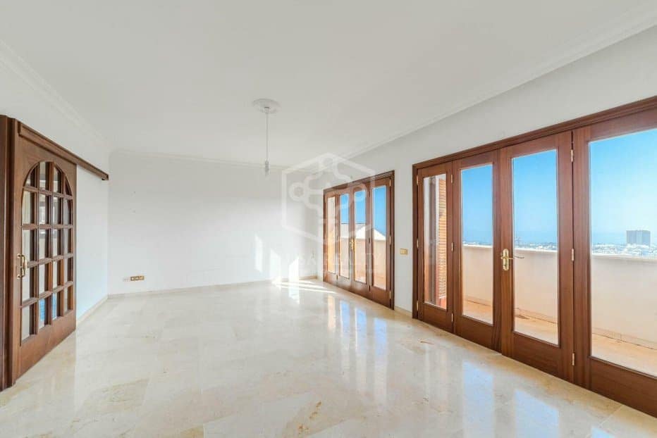 8 chambre Villa/Maison à vendre à Santa Cruz de Tenerife - 2 490 000 € (Ref: 9426361)