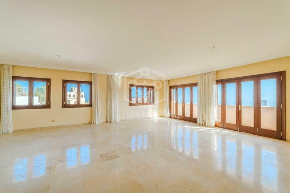 8 chambre Villa/Maison à vendre à Santa Cruz de Tenerife - 2 490 000 € (Ref: 9426361)