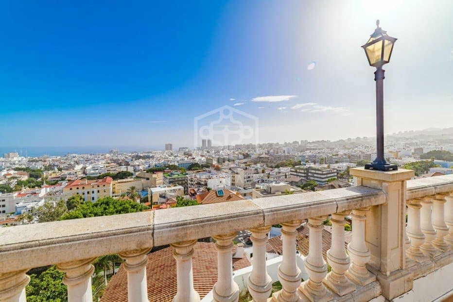 8 chambre Villa/Maison à vendre à Santa Cruz de Tenerife - 2 490 000 € (Ref: 9426361)