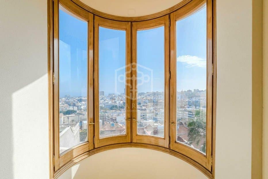 8 chambre Villa/Maison à vendre à Santa Cruz de Tenerife - 2 490 000 € (Ref: 9426361)