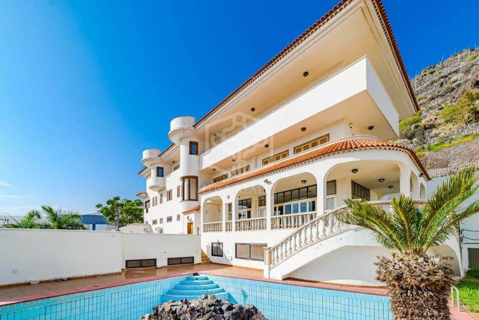 8 chambre Villa/Maison à vendre à Santa Cruz de Tenerife - 2 490 000 € (Ref: 9426361)
